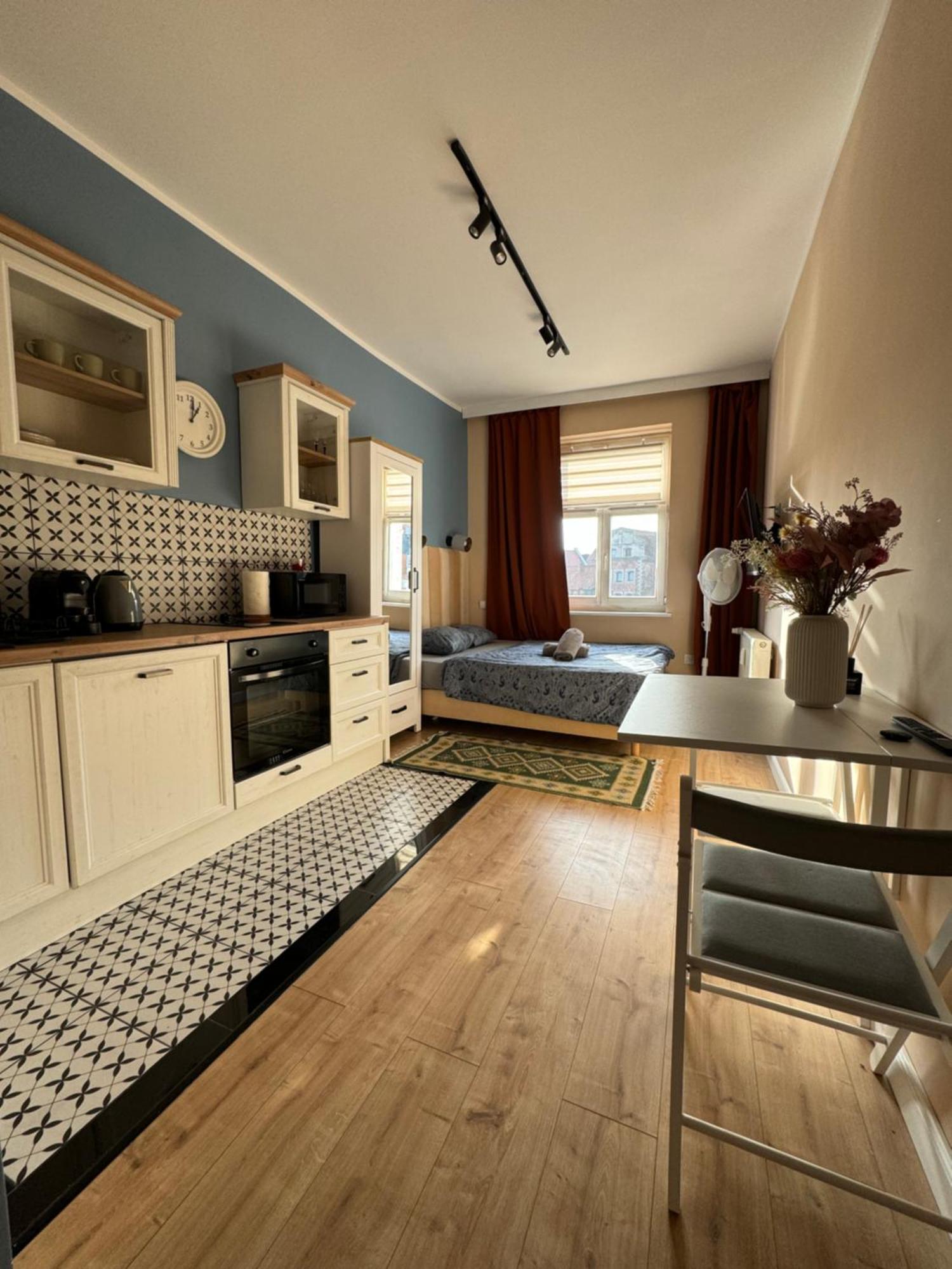 Perfect Stay - "Apartament Zamkowy" - Parking Place Торунь Экстерьер фото